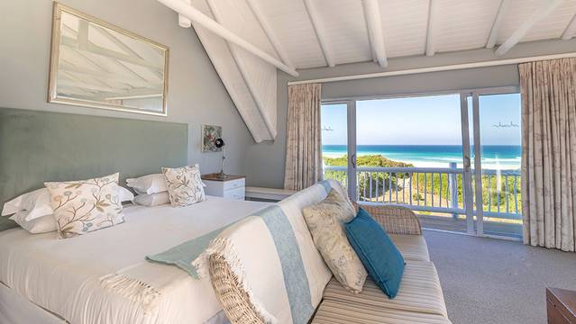 Luxury-villa-moonpath-cape-st-francis-resort