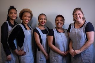 Hibiscus-health-and-beauty-studio-cape-st-francis-resort-team Hibiscus-health-and-beauty-studio-cape-st-francis-resort-team