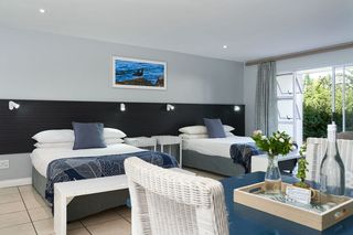 cape st francis resort club room