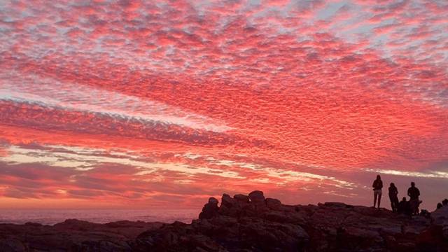A-colourful-autumn-sunset-on-the-wildside