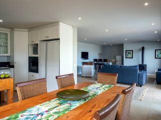 self catering accommodation in cape st francis south africa seagulls song and wave worrier 15